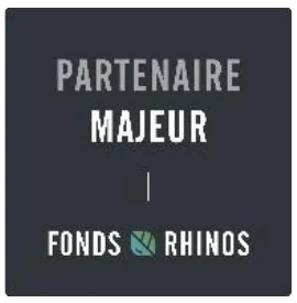 Badge « PARTENAIRE MAJEUR » avec le logo FONDS RHINOS